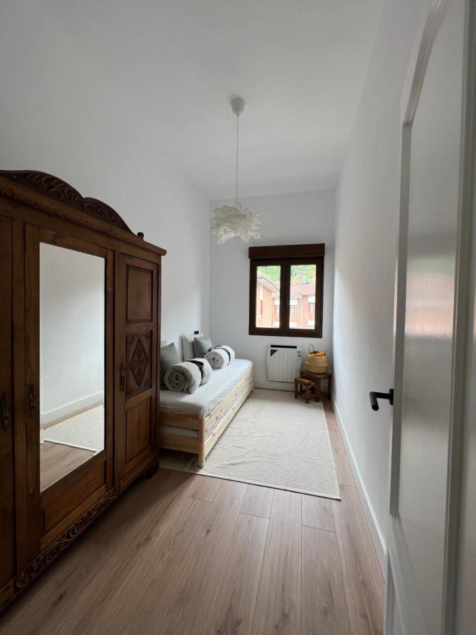 Mountain View Apartment Mieres  Esterno foto