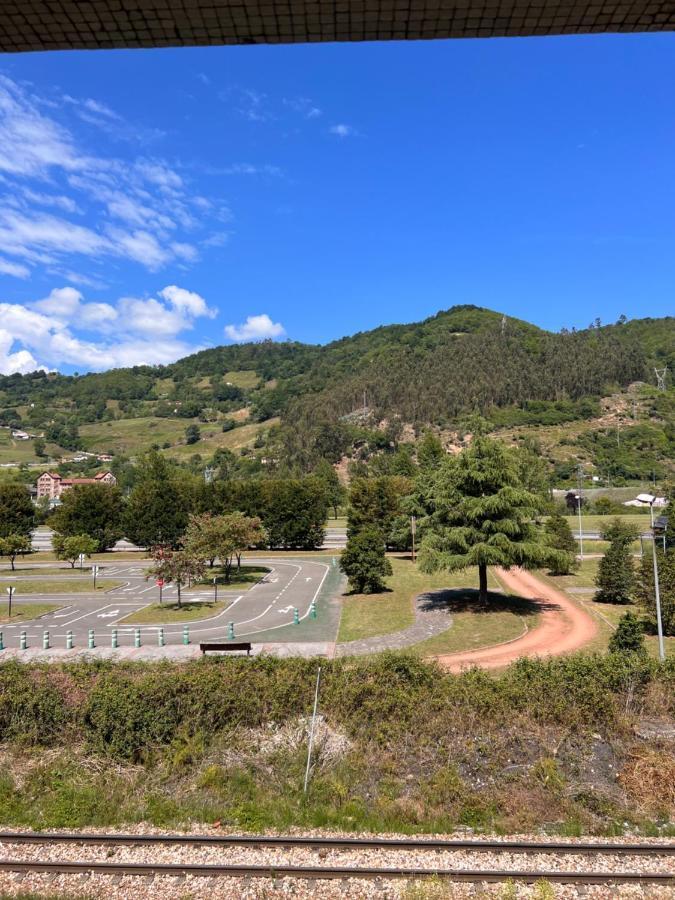 Mountain View Apartment Mieres  Esterno foto